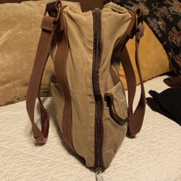 Duluth Trading Co Canvas Oiled Bag/Expandable - Picture 6 of 8